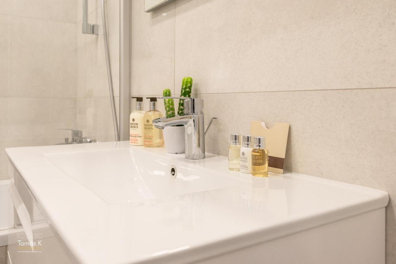 Imperial Suite With Basilika And Castle View Need Reservation For Free Parking Будапеща Екстериор снимка
