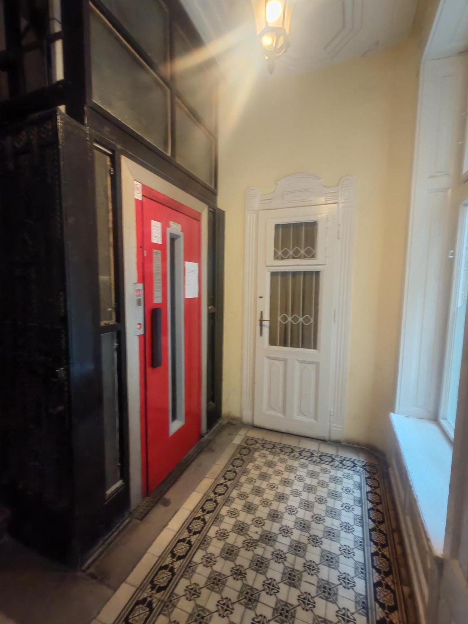 Imperial Suite With Basilika And Castle View Need Reservation For Free Parking Будапеща Екстериор снимка